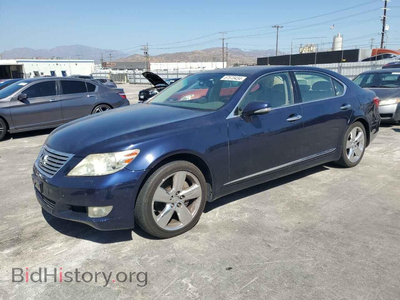 Photo JTHGL5EF8A5039731 - LEXUS LS460 2010