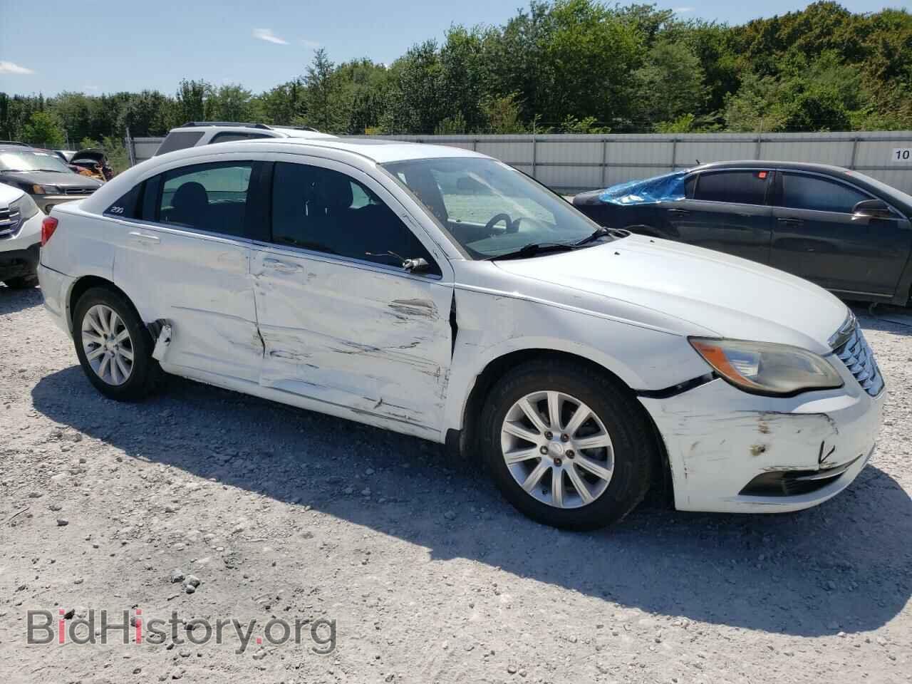 2011 CHRYSLER 200 - VIN: 1C3BC1FG1BN550621 - Фото 4