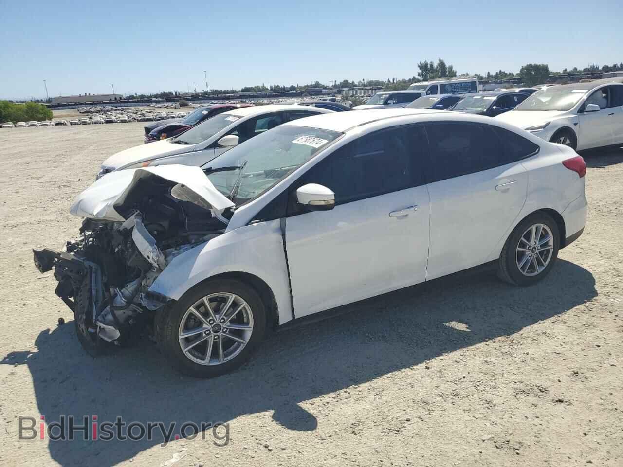 Photo 1FADP3F24FL300807 - FORD FOCUS 2015