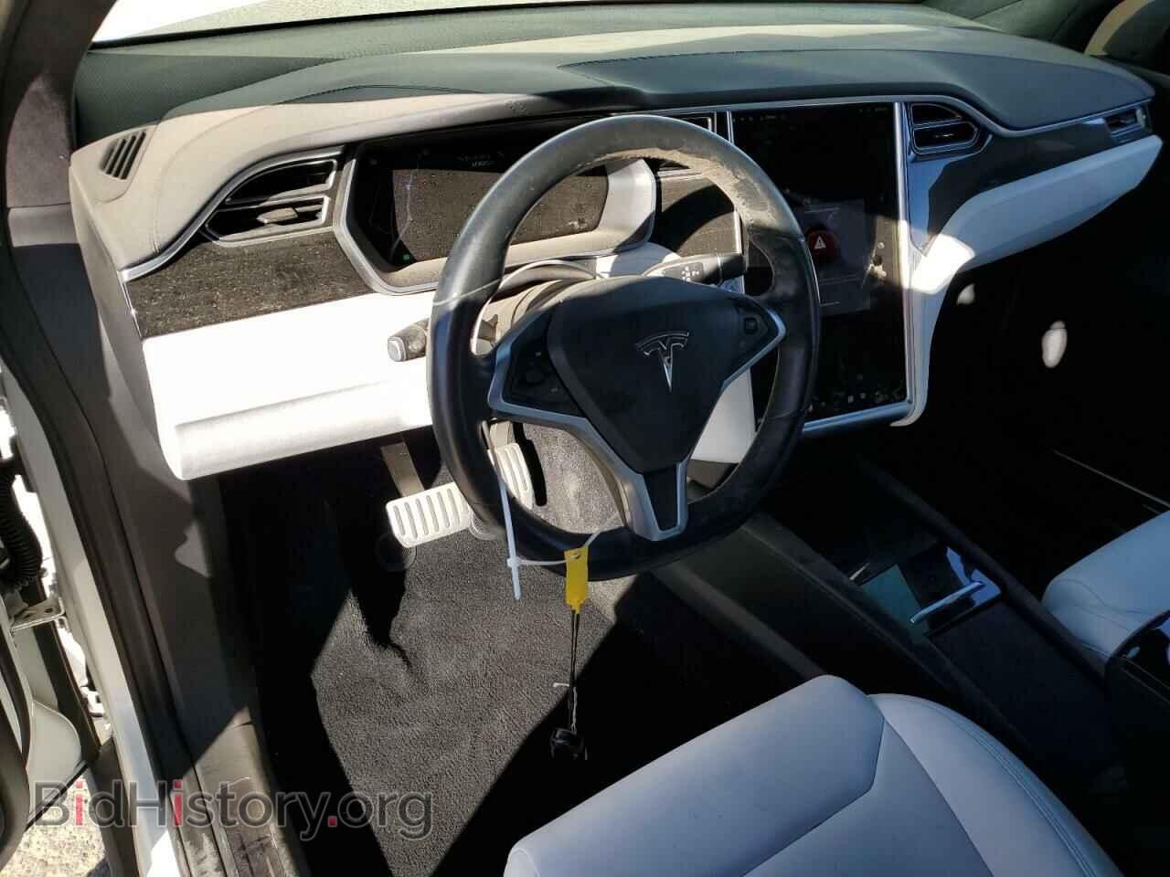 2017 TESLA MODEL X - VIN: 5YJXCDE22HF075464 - Photo 8