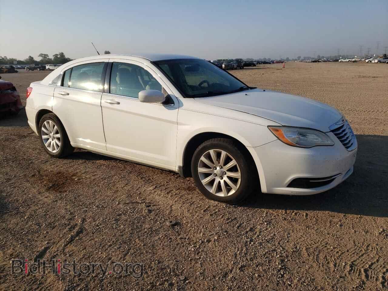 2011 CHRYSLER 200 - VIN: 1C3BC1FB3BN511694 - Фото 4