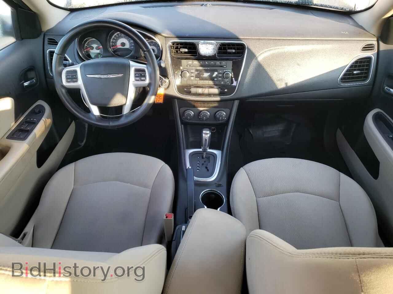 2011 CHRYSLER 200 - VIN: 1C3BC1FB3BN511694 - Фото 8