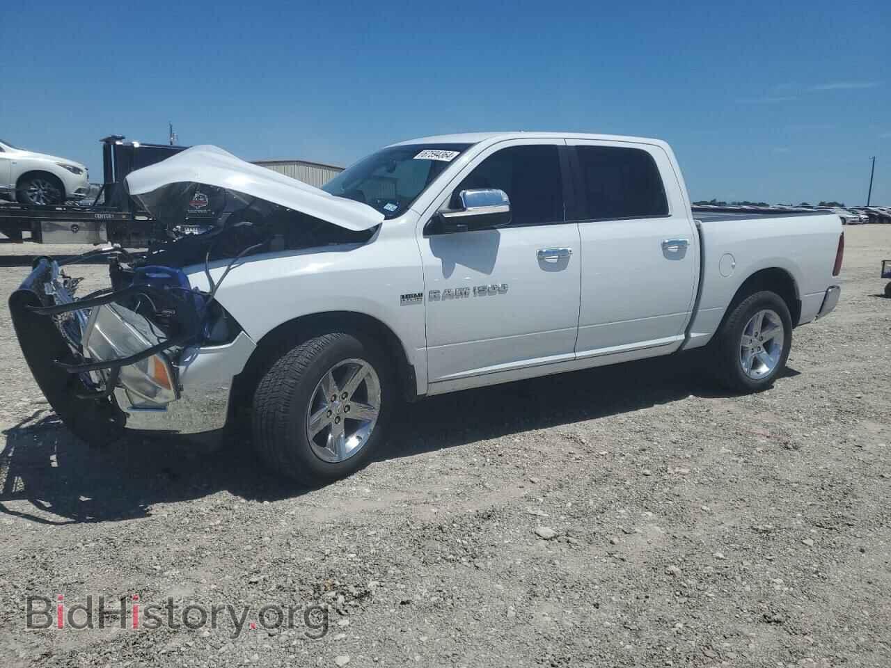 Photo 1D7RV1CT7BS598489 - DODGE All Models 2011