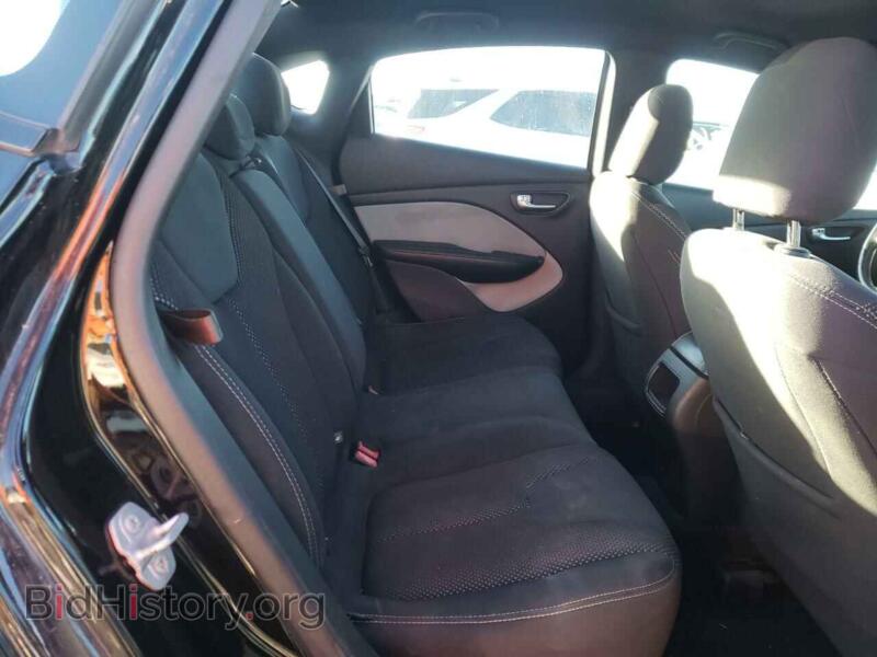 2015 Dodge DART (VIN 1C3CDFBB5FD238368) — photo 6 of 10