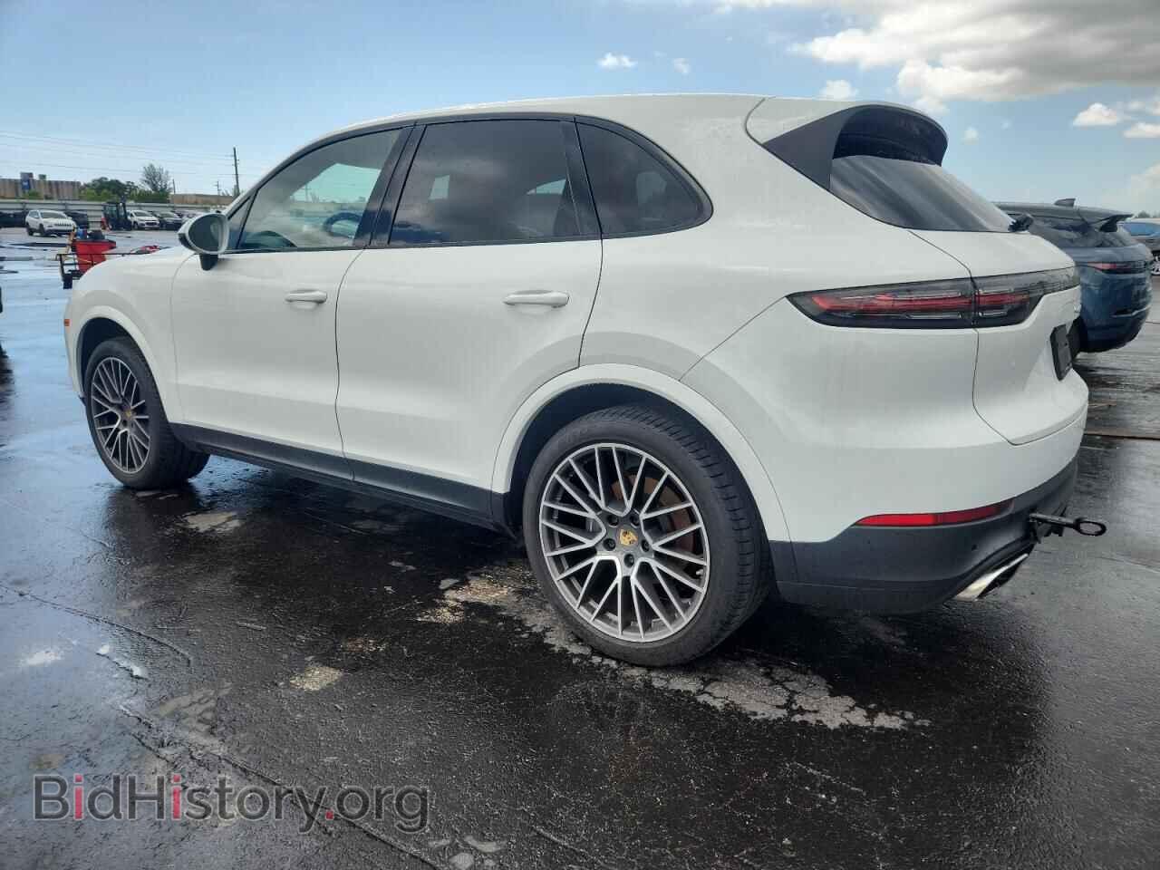 2019 PORSCHE CAYENNE - VIN: WP1AA2AY8KDA14014 - Photo 2