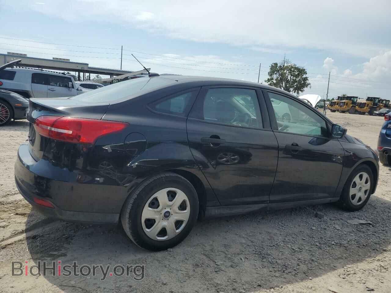 2017 FORD FOCUS - VIN: 1FADP3E24HL322794 - Фото 3
