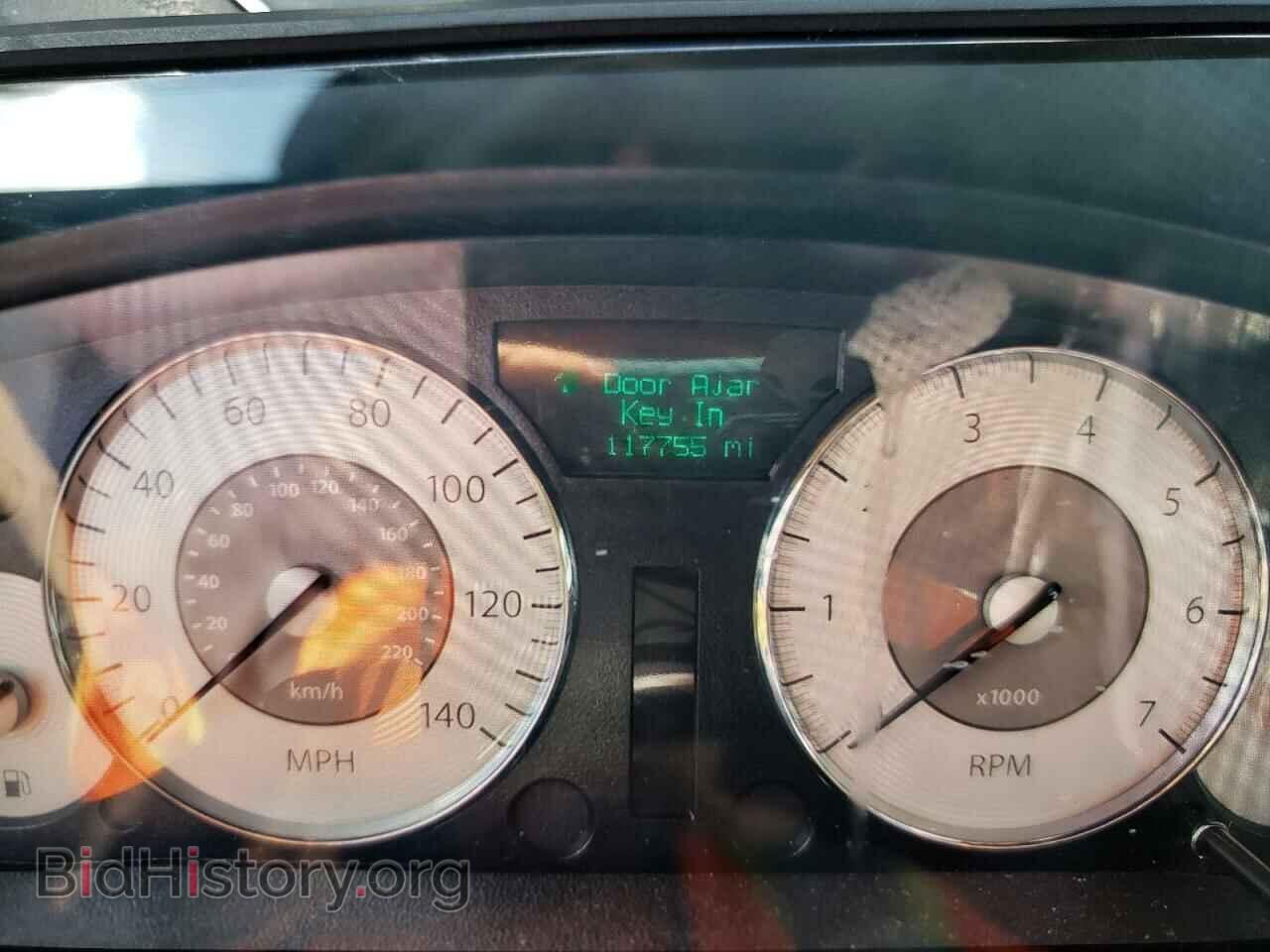 2010 CHRYSLER 300 - VIN: 2C3CA3CV6AH229870 - Фото 9