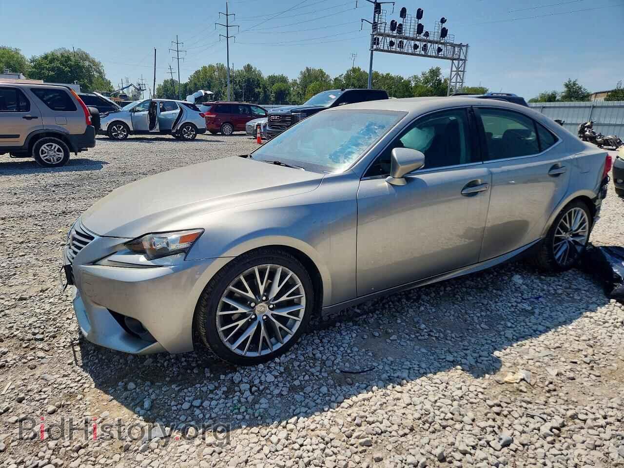 Фотография JTHCF1D21F5018384 - LEXUS IS 2015