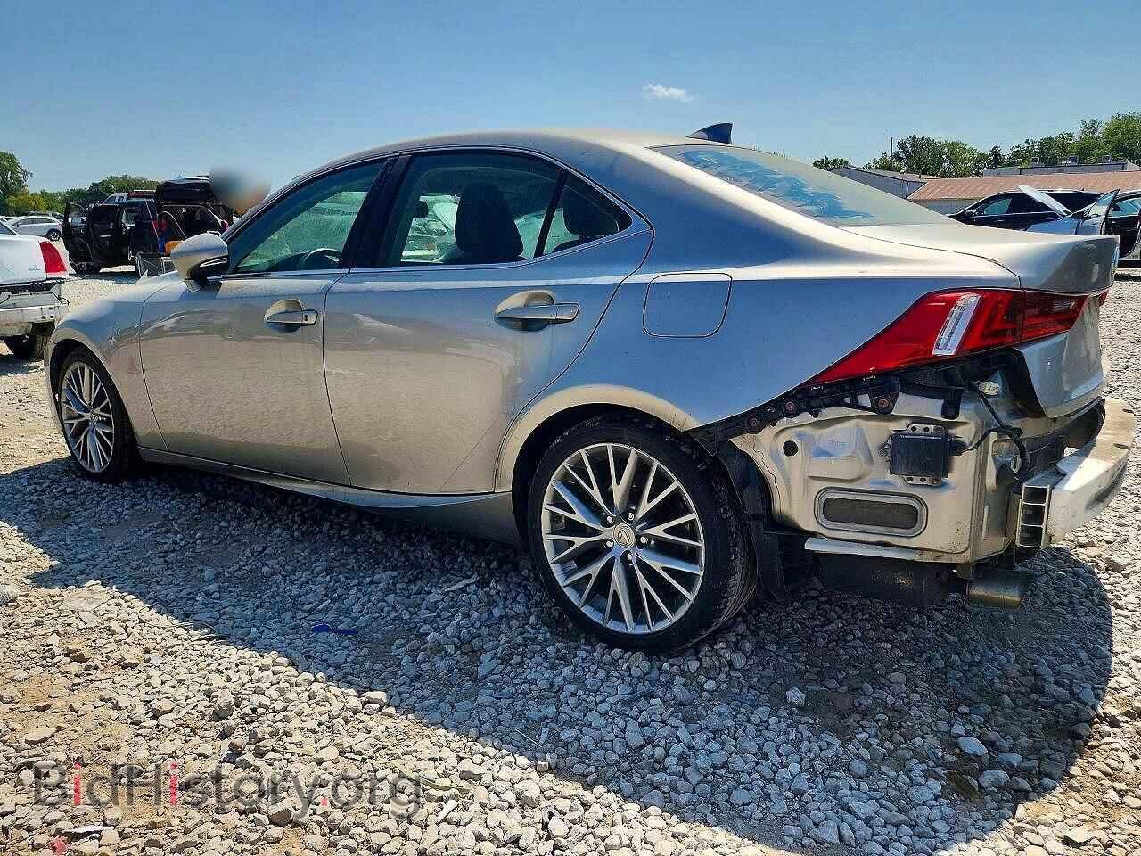2015 LEXUS IS - VIN: JTHCF1D21F5018384 - Photo 2