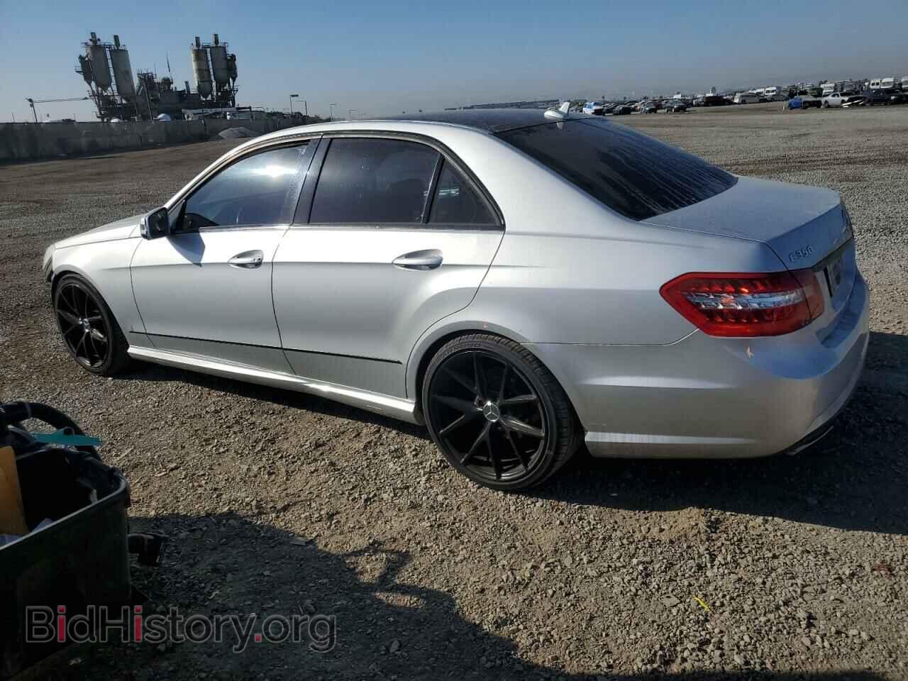 2013 MERCEDES-BENZ E-CLASS - VIN: WDDHF5KB2DA772678 - Фото 2