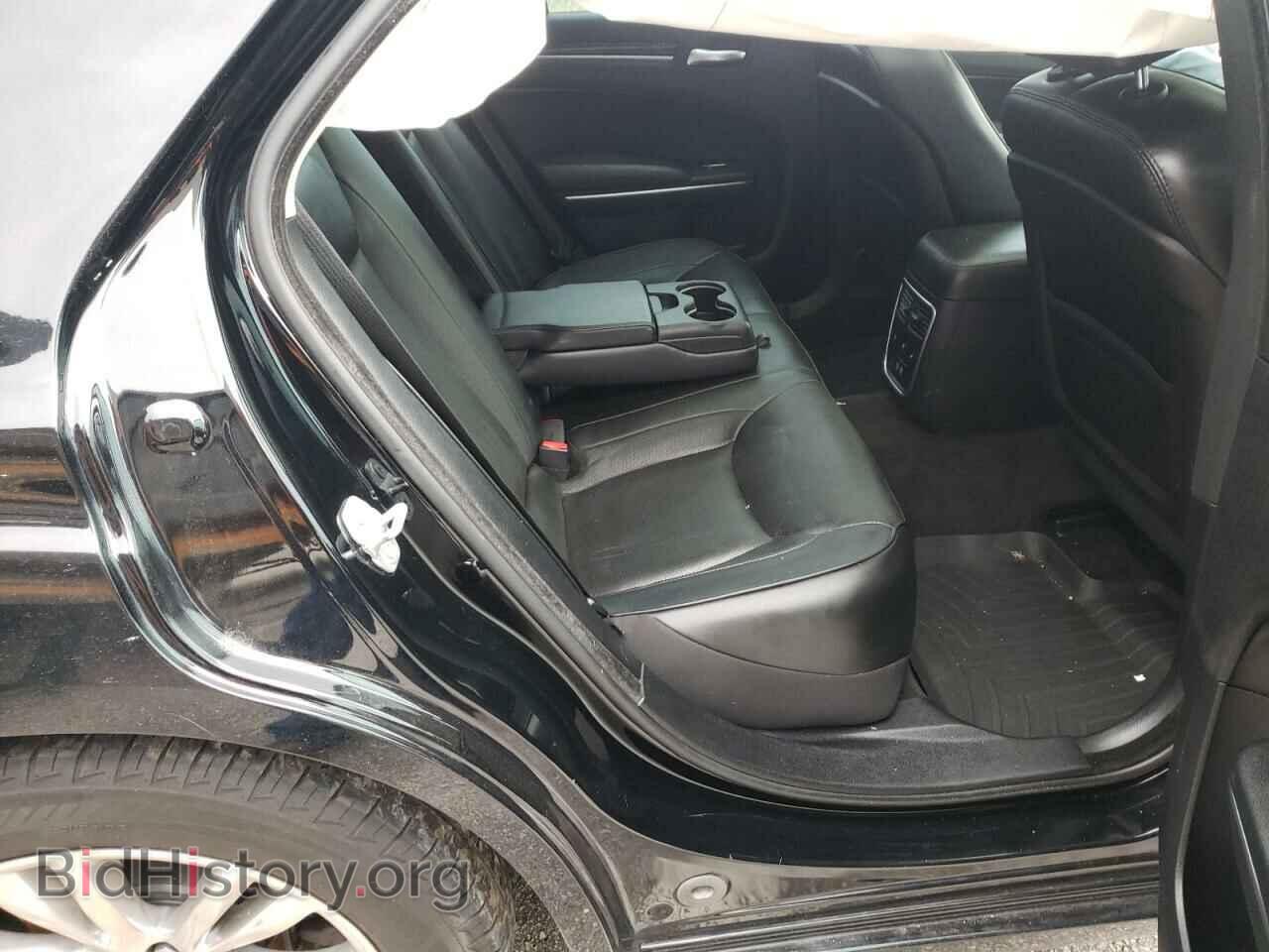 2016 CHRYSLER 300 - VIN: 2C3CCAEG3GH197935 - Фото 6