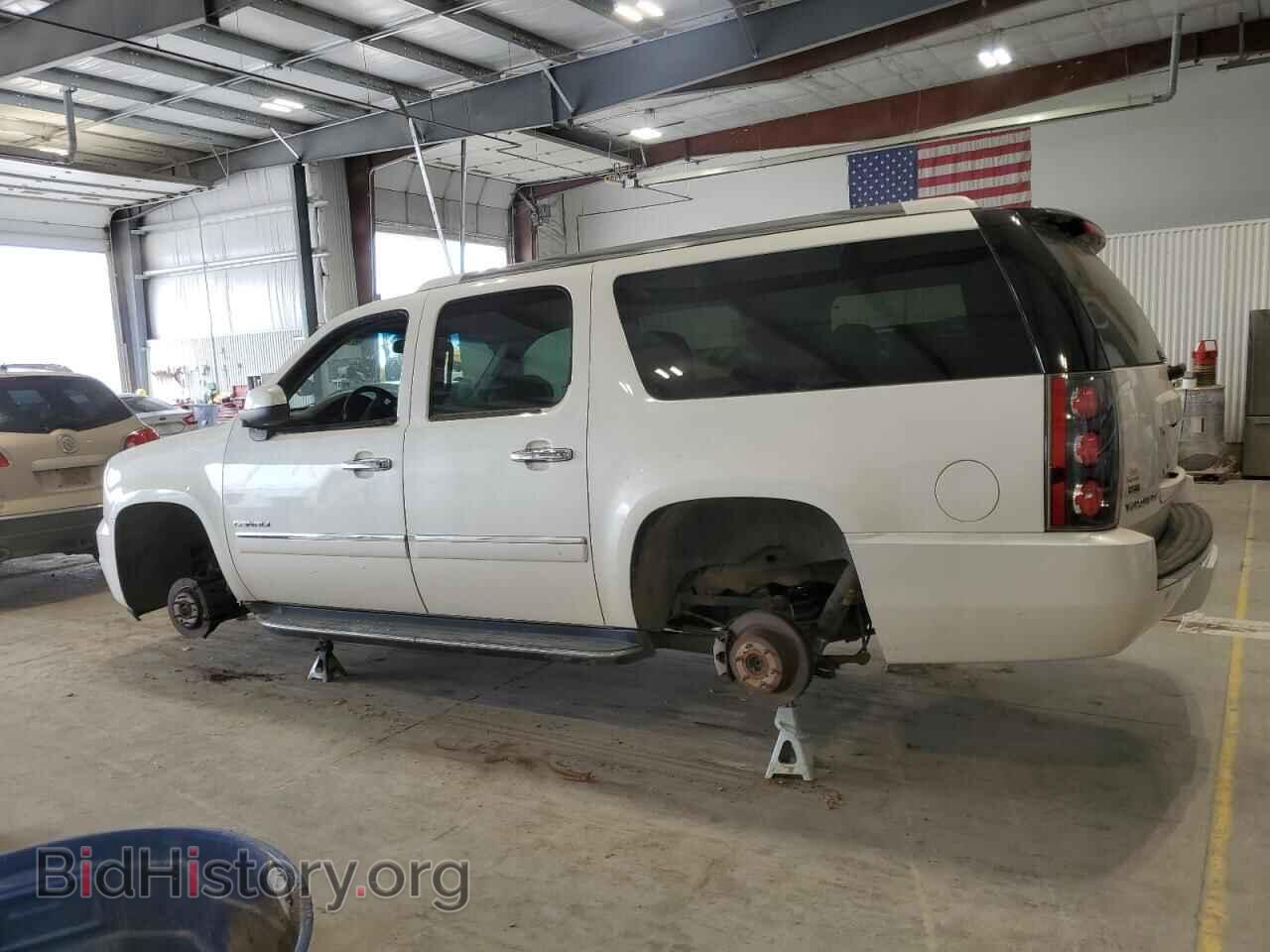 2010 GMC YUKON - VIN: 1GKUKMEF5AR285926 - Фото 2
