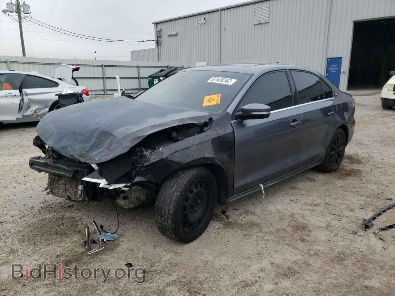 Фотография 3VWDB7AJ9HM270443 - VOLKSWAGEN JETTA 2017