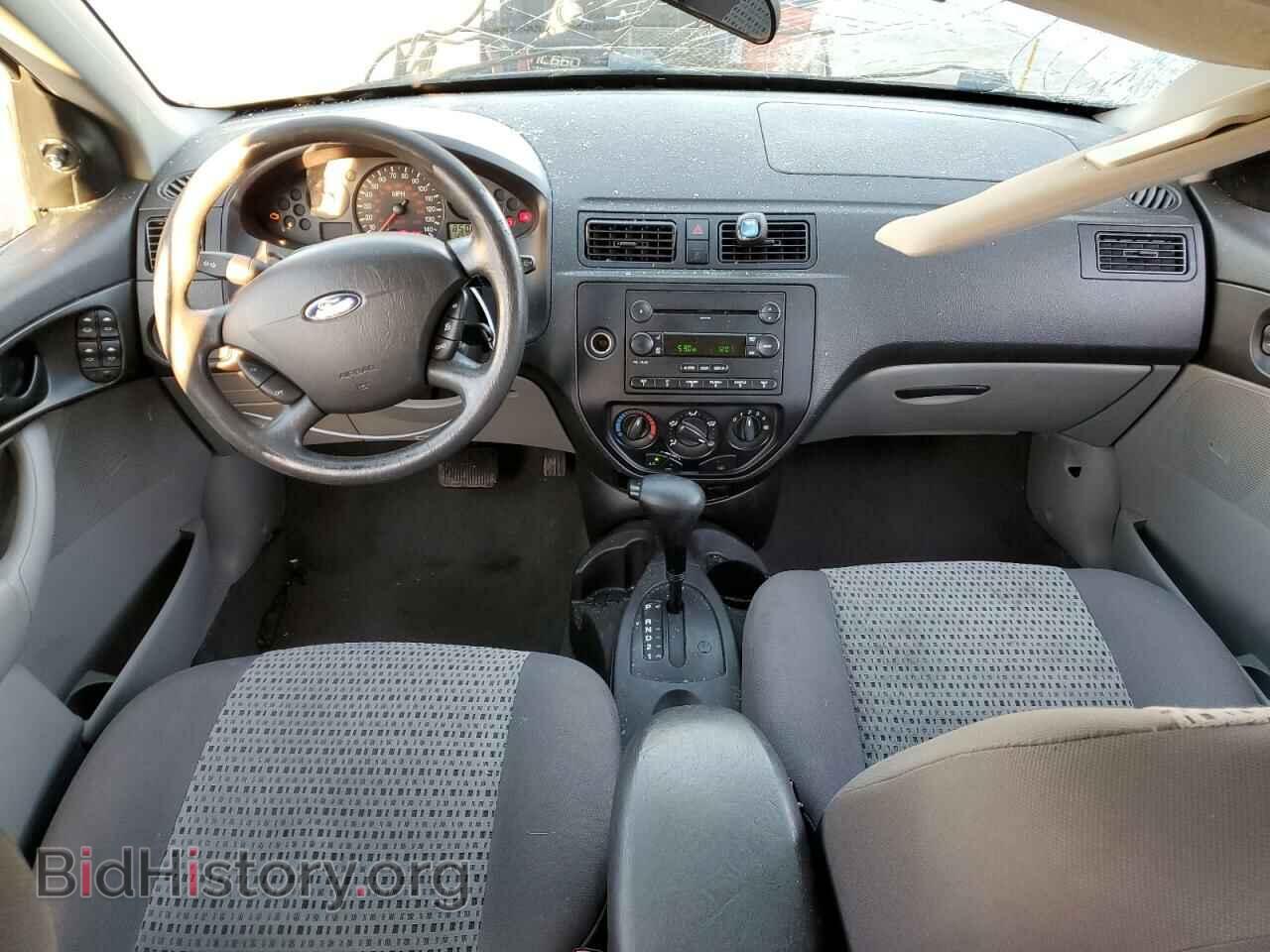 2007 FORD FOCUS - VIN: 1FAHP34N07W188523 - Фото 8