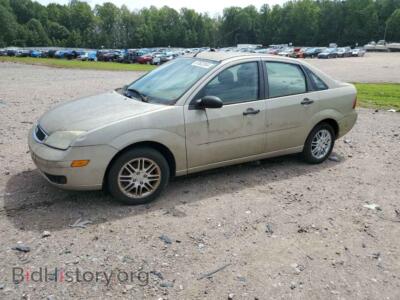 2006 Ford FOCUS ZX4, gold — VIN 1FAHP34N96W200537, Copart