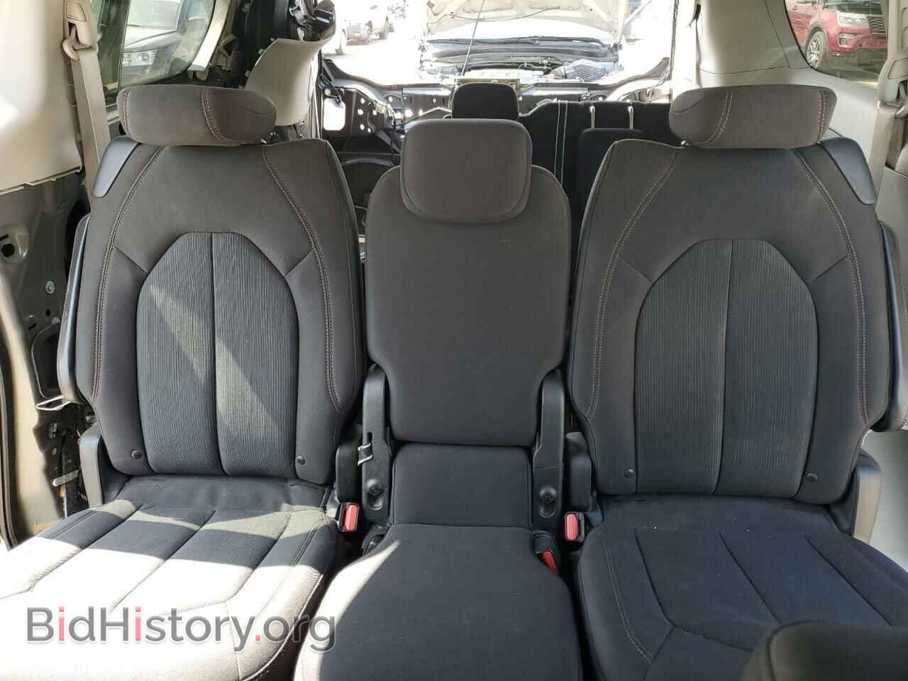 2018 CHRYSLER PACIFICA - VIN: 2C4RC1CG3JR274796 - Фото 10