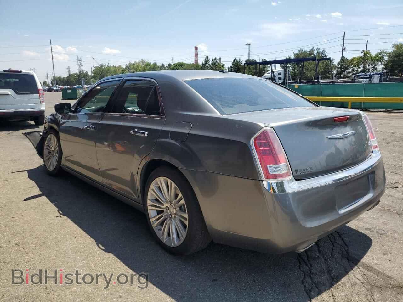 2011 CHRYSLER 300 - VIN: 2C3CA5CG5BH559515 - Фото 2