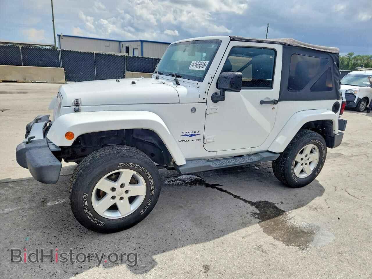 Фотография 1J4GA5D1XBL572152 - JEEP WRANGLER 2011