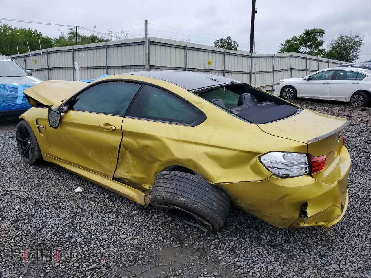 2015 BMW M4 - VIN: WBS3R9C52FK333515 - Photo 2