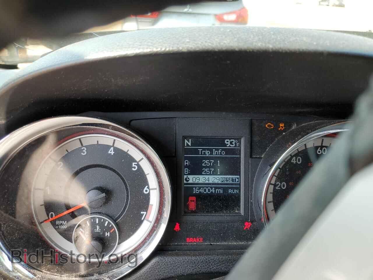 2011 DODGE CARAVAN - VIN: 2D4RN5DG6BR748969 - Фото 9