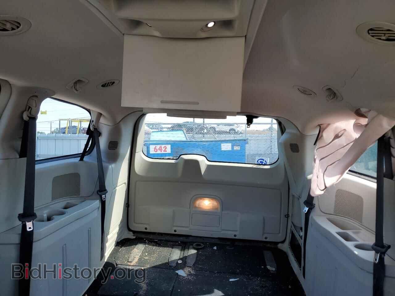 2011 DODGE CARAVAN - VIN: 2D4RN5DG6BR748969 - Фото 10