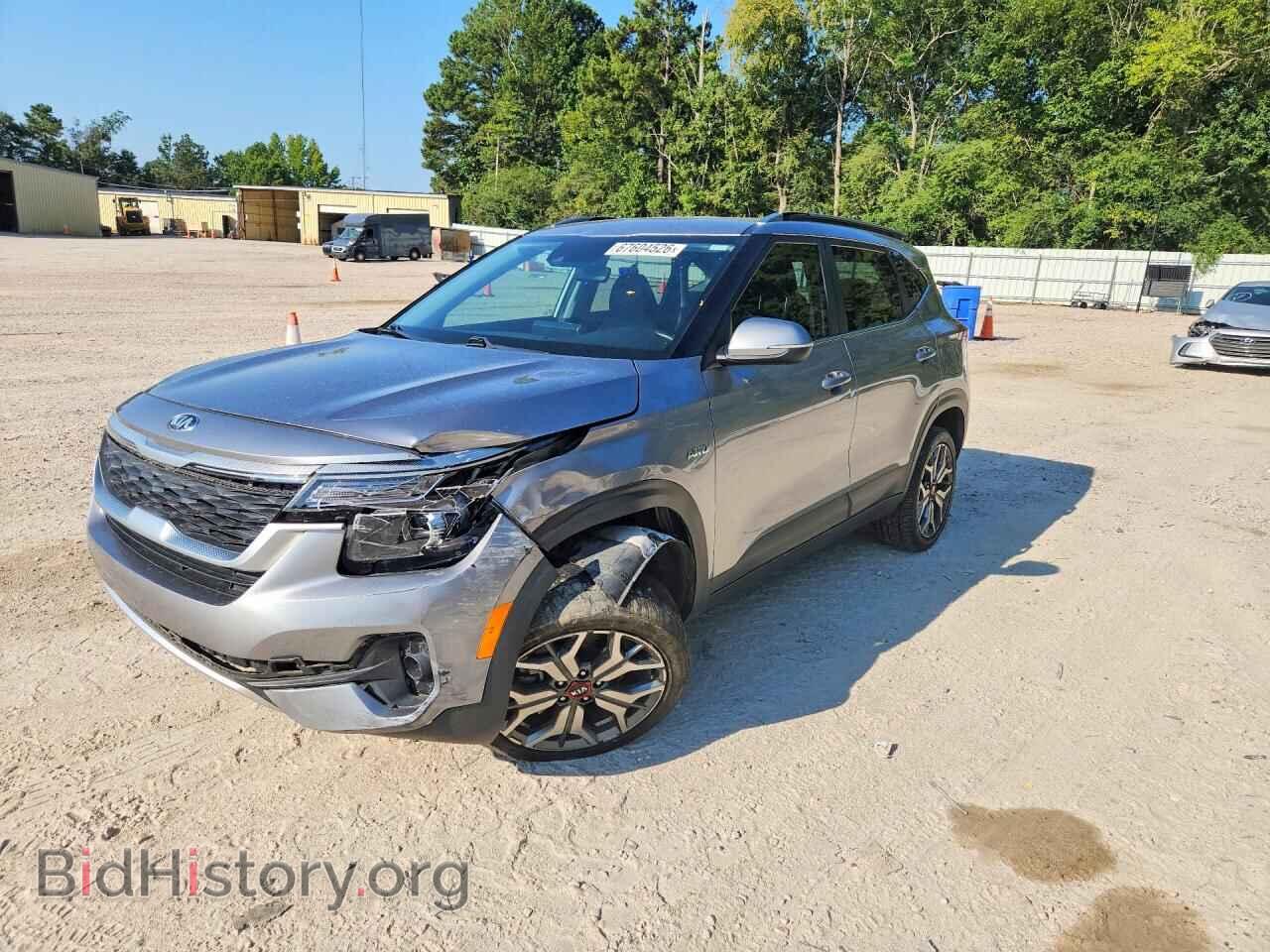 Фотография KNDEUCA25M7094448 - KIA SELTOS 2021