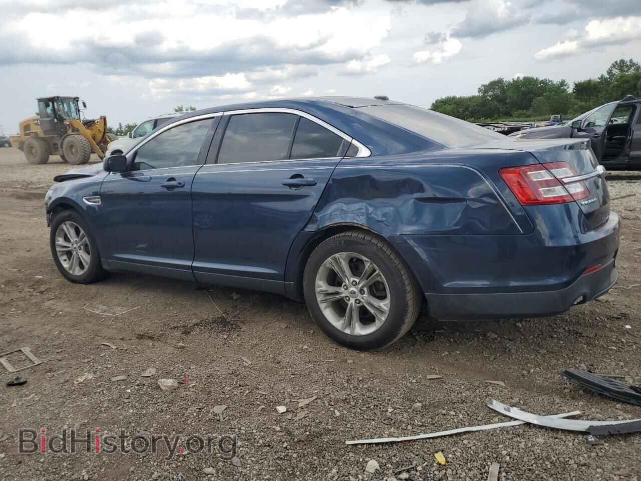 2017 FORD TAURUS - VIN: 1FAHP2E82HG103647 - Фото 2