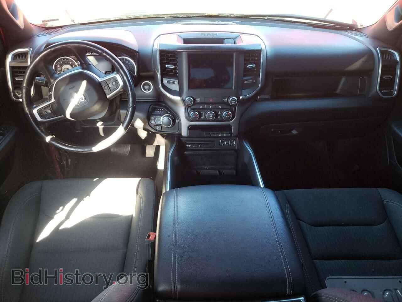 2019 RAM 1500 - VIN: 1C6SRFBT1KN772075 - Фото 8