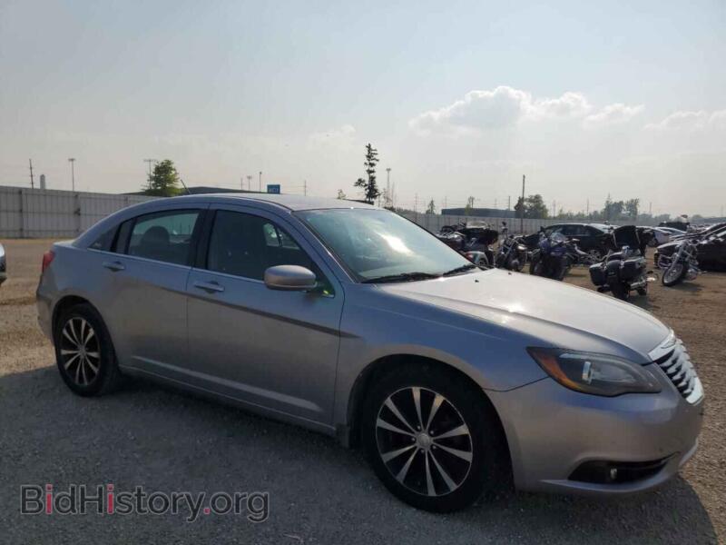 2013 Chrysler 200 (VIN 1C3CCBBG7DN716501) — photo 4 of 12