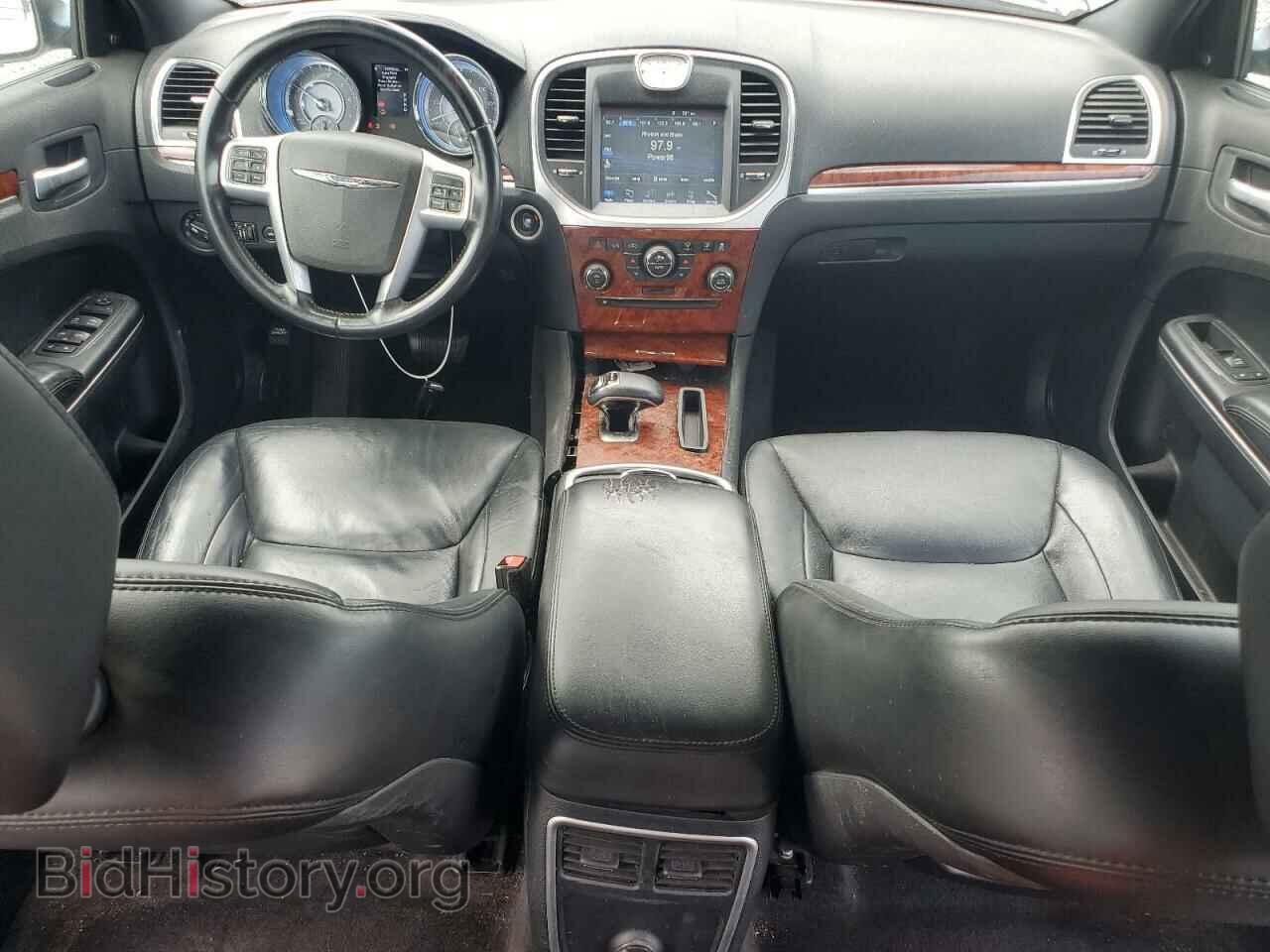 2012 CHRYSLER 300 - VIN: 2C3CCACG1CH245252 - Фото 8
