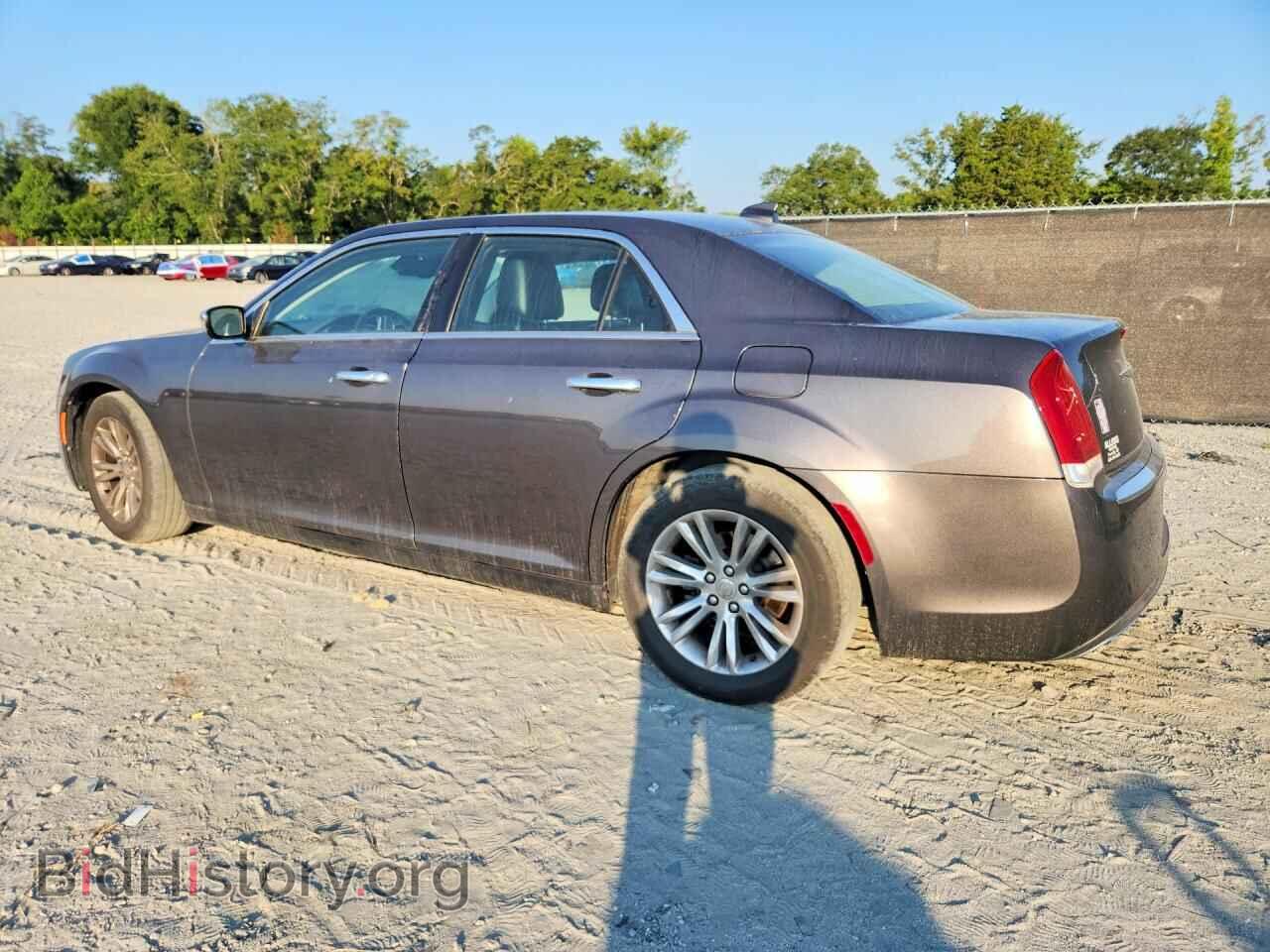 2017 CHRYSLER 300 - VIN: 2C3CCAEG4HH552032 - Photo 2