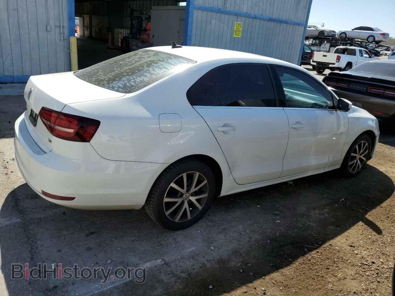 2017 VOLKSWAGEN JETTA - VIN: 3VWDB7AJ1HM291450 - Фото 3