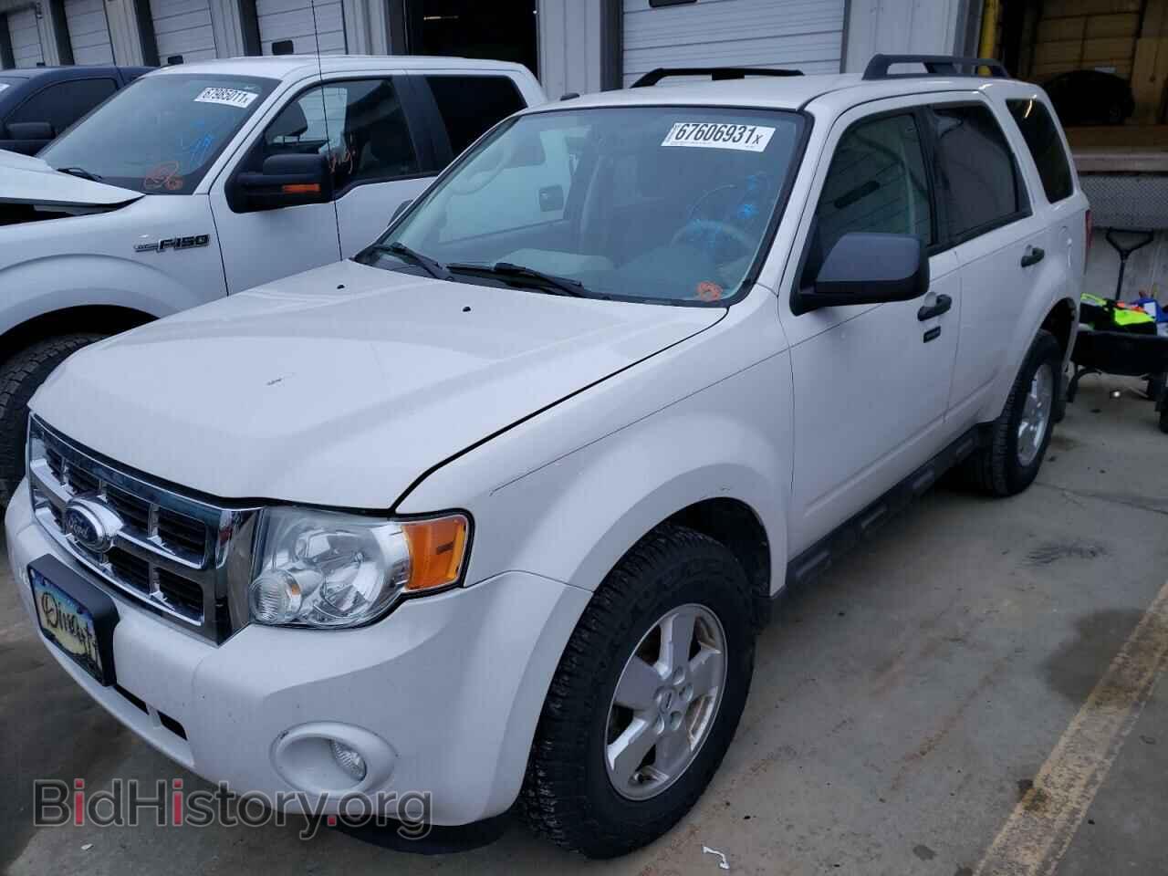 2010 FORD ESCAPE - VIN: 1FMCU0D75AKA95603 - Фото 2