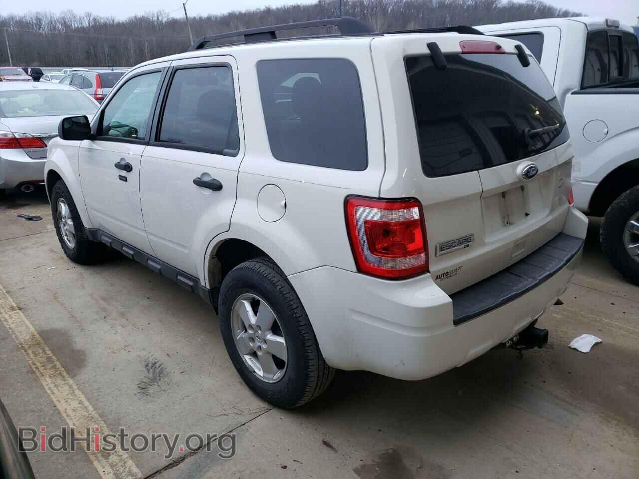 2010 FORD ESCAPE - VIN: 1FMCU0D75AKA95603 - Фото 3
