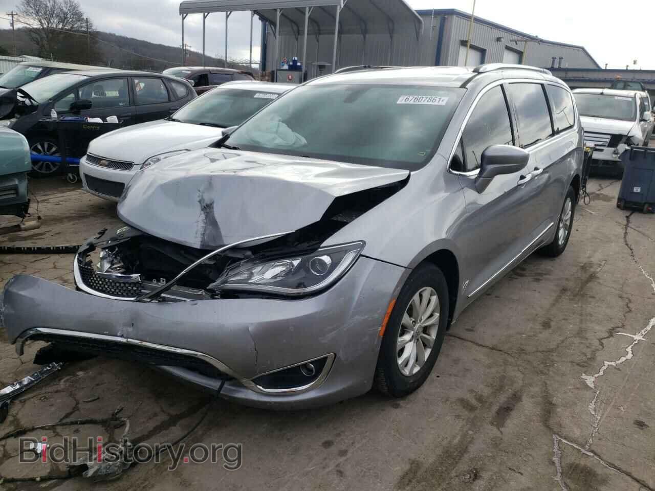 2018 CHRYSLER PACIFICA - VIN: 2C4RC1BG1JR110755 - Photo 2