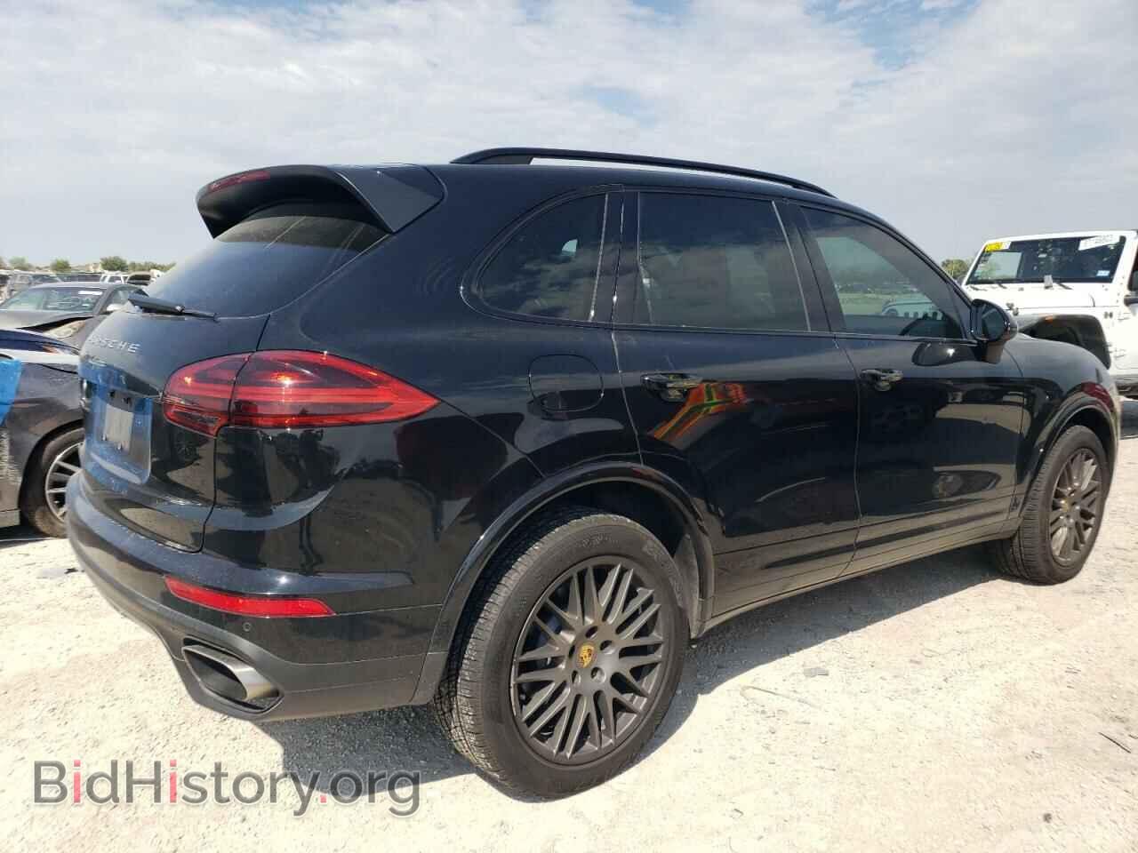 2017 PORSCHE CAYENNE - VIN: WP1AA2A26HKA86426 - Фото 3
