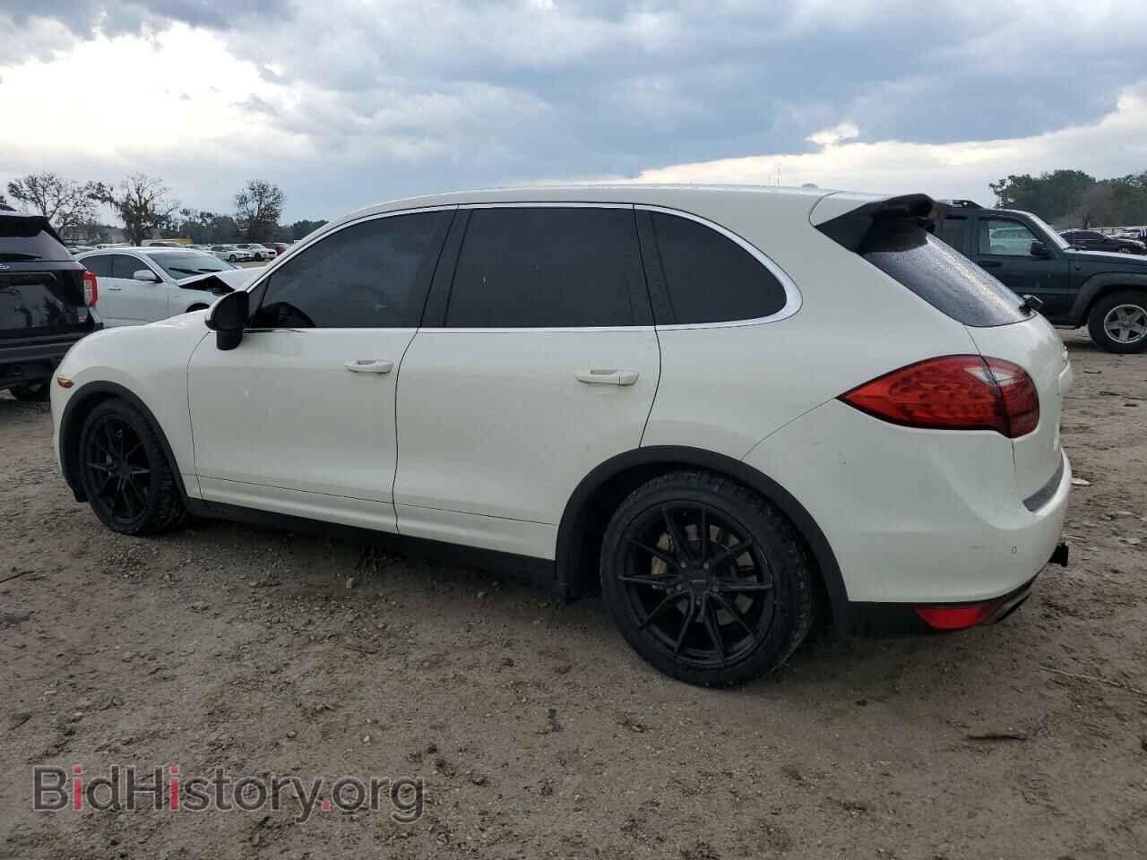 2012 PORSCHE CAYENNE - VIN: WP1AB2A20CLA40509 - Photo 2