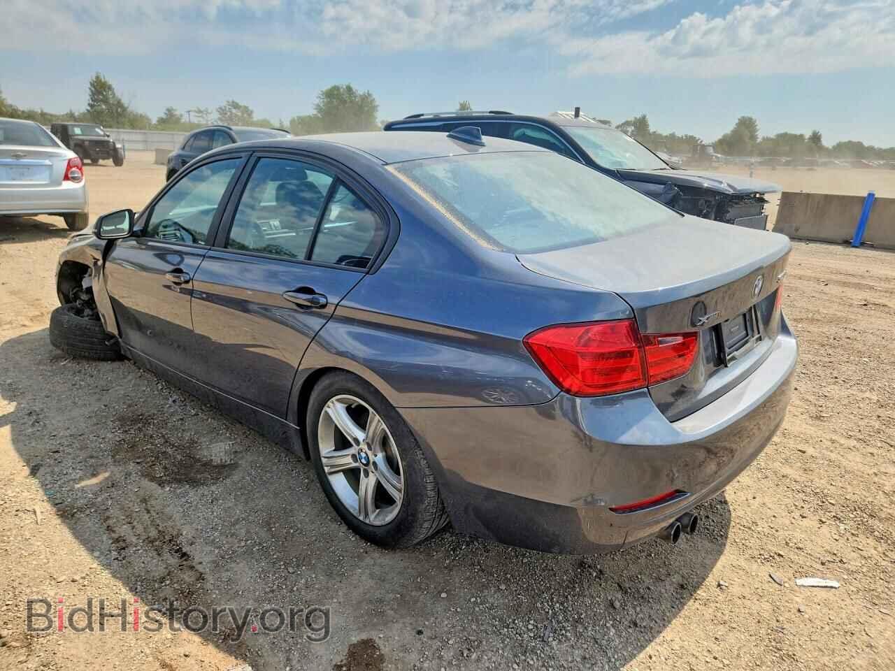 2014 BMW 3 SERIES - VIN: WBA3B3C55EJ979609 - Фото 2