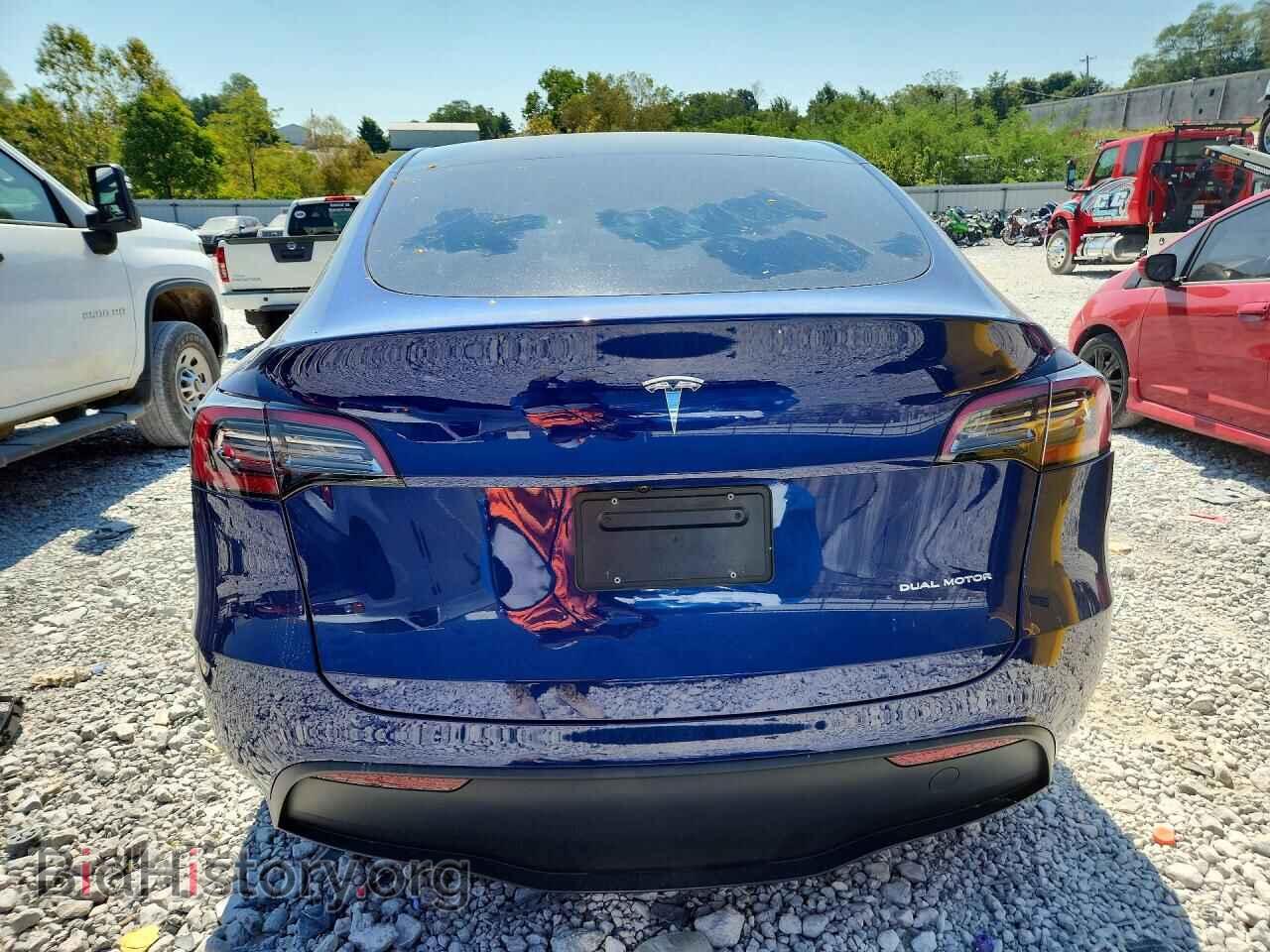 2024 TESLA MODEL Y - VIN: 7SAYGDEE5RA278417 - Фото 6