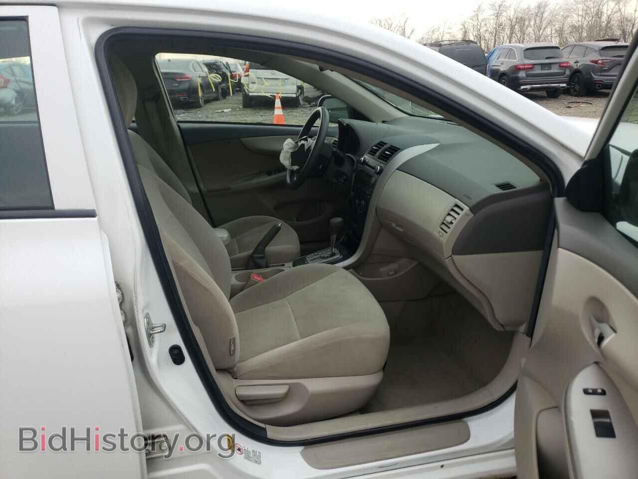 2010 TOYOTA COROLLA - VIN: 2T1BU4EE2AC253773 - Фото 5