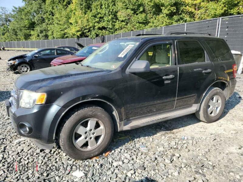 2010 Ford ESCAPE XLT (VIN 1FMCU9D76AKA43868) — фото 1 из 13, Copart, повреждение: механическое