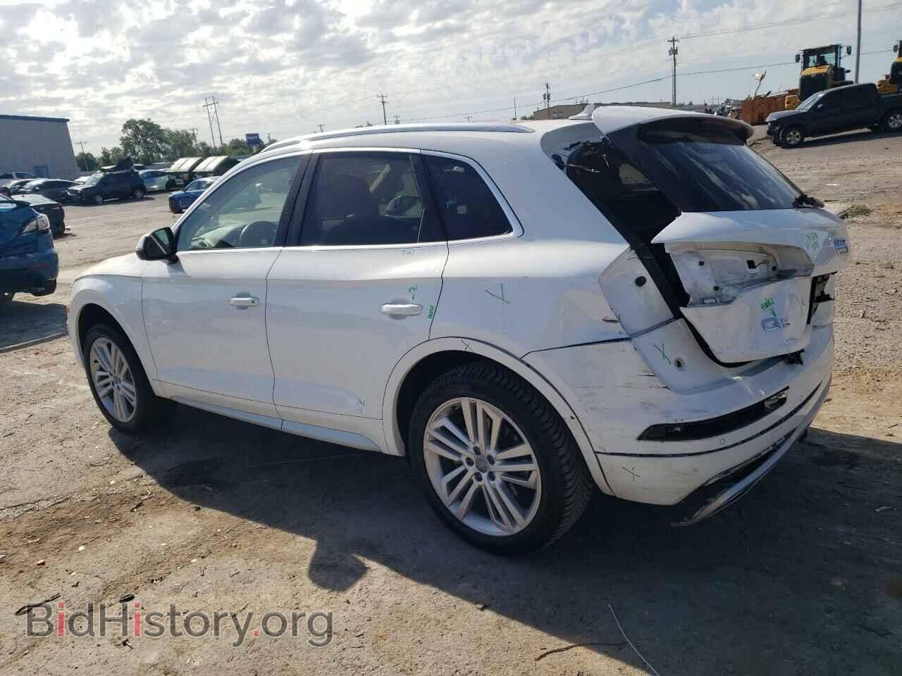 2018 AUDI Q5 - VIN: WA1CNAFY0J2198970 - Фото 2