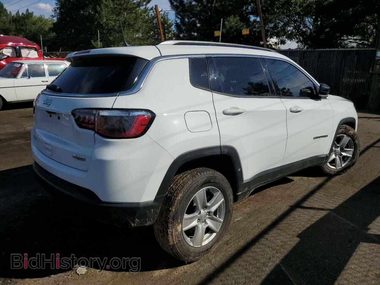 2022 JEEP COMPASS - VIN: 3C4NJDBB7NT109431 - Фото 3
