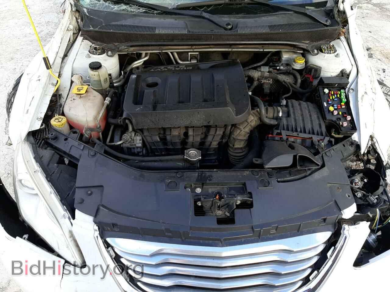 2012 CHRYSLER 200 - VIN: 1C3BCBEB9CN215541 - Фото 11