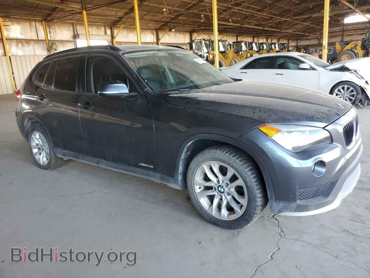 2015 BMW X1 - VIN: WBAVL1C58FVY28025 - Фото 4