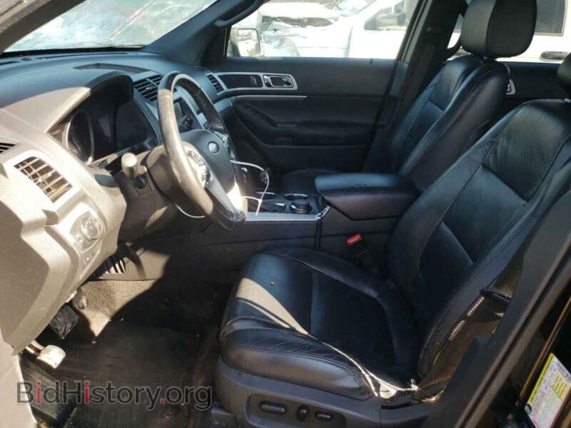 2011 Ford EXPLORER (VIN 1FMHK8D80BGA58692) — фото 7 из 12