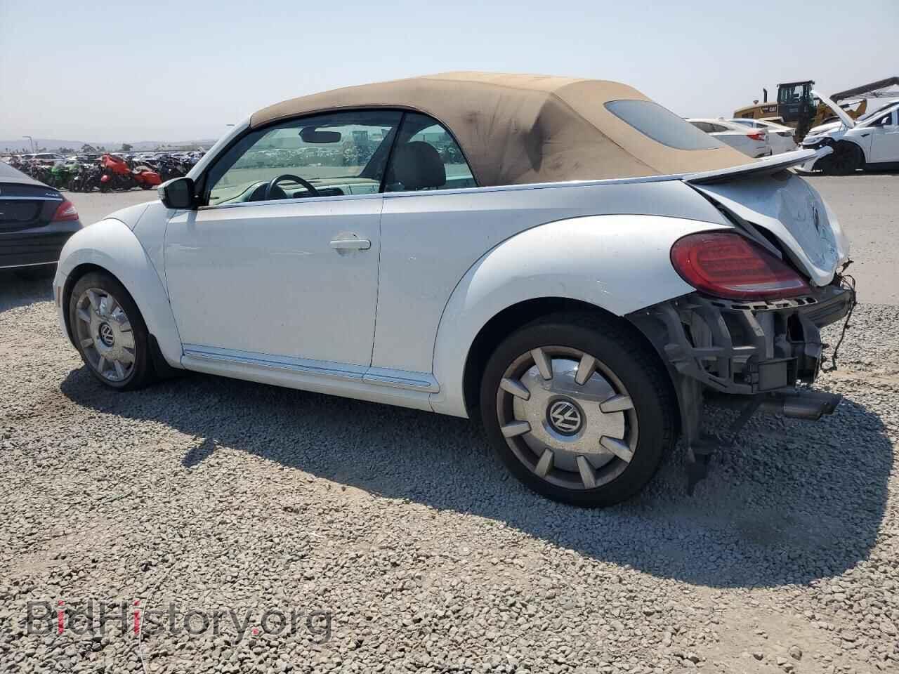2017 VOLKSWAGEN BEETLE - VIN: 3VW517AT8HM820918 - Фото 2
