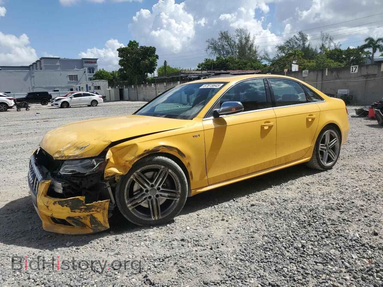 Photo WAUDGAFLXAA116576 - AUDI S4/RS4 2010