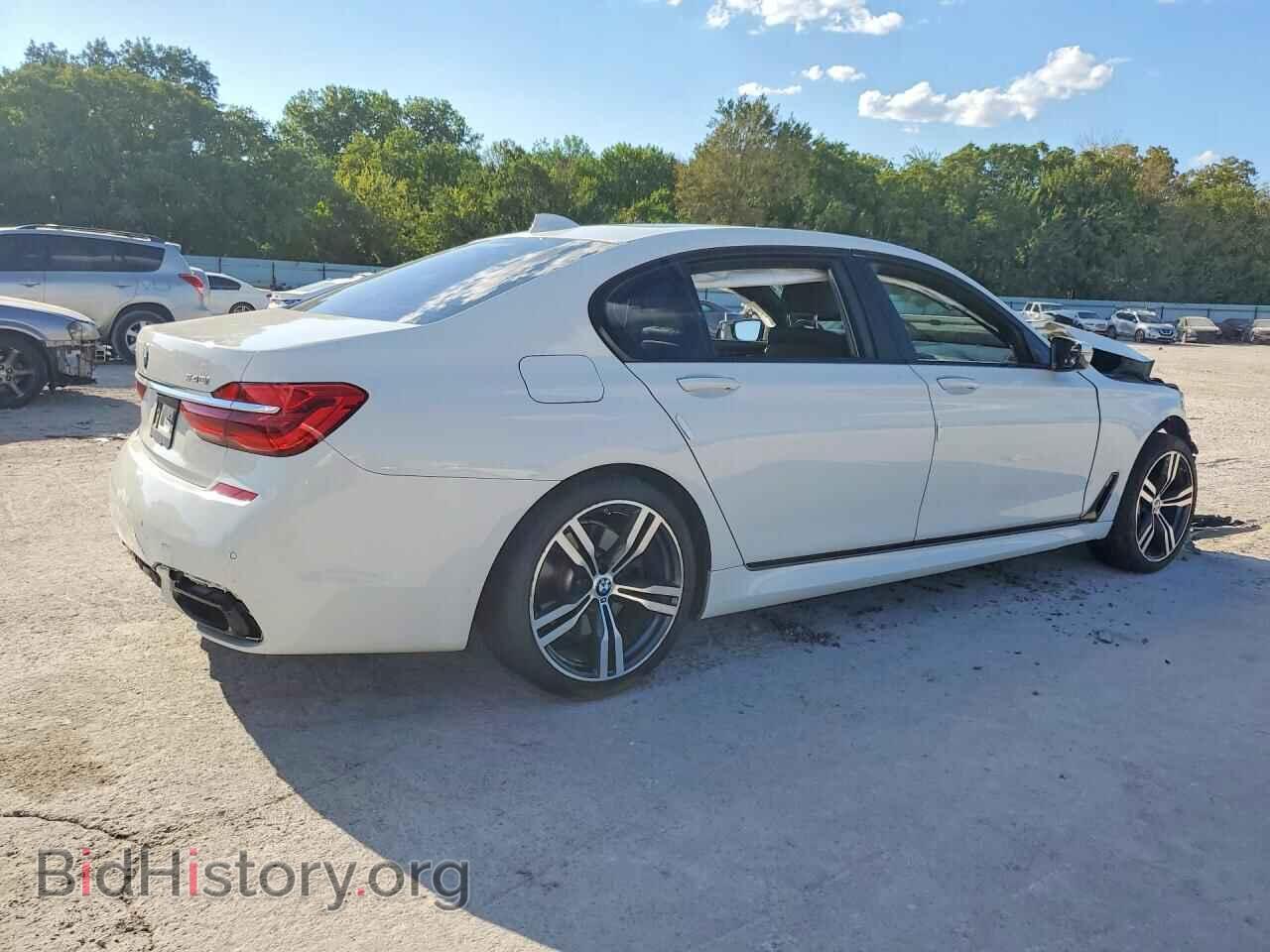 2016 BMW 7 SERIES - VIN: WBA7E2C56GG548151 - Photo 3