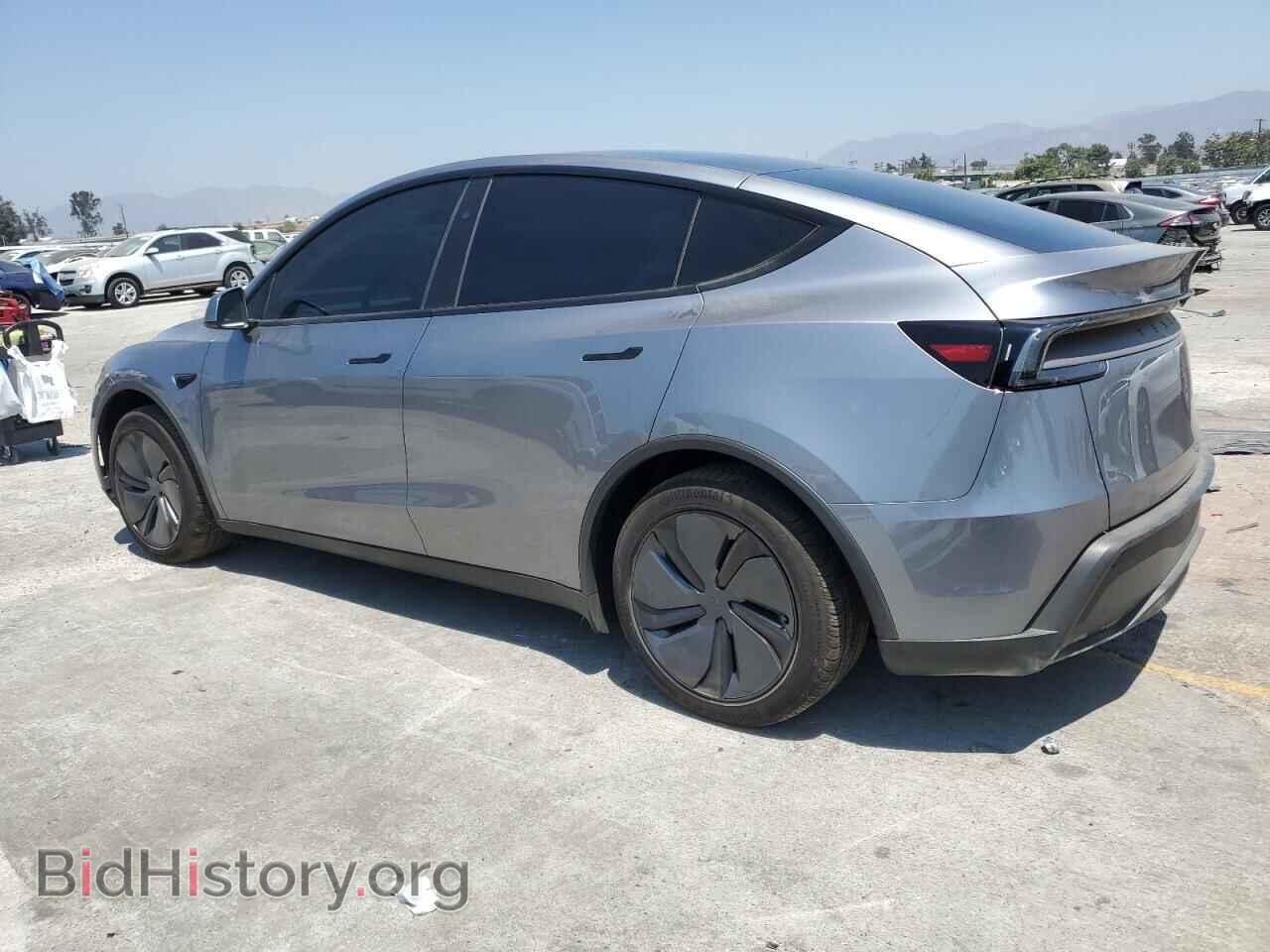 2026 TESLA MODEL Y - VIN: 7SAYGDEE2TF355366 - Фото 2